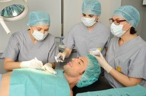 Dermatochirurgie/Muttermalentfernung bei Hautarzt JUVENISMED in Wien