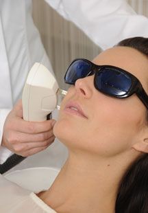 Couperose/ Akne rosazea Behandlung mittels IPL in Wien bei JUVENIS Couperose/ Akne rosazea Behandlung mittels IPL in Wien bei JUVENIS