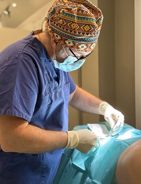 Dr. Dr. Bernhard Moser – Nasenkorrektur – Rhinoplastik bei JUVENIS in Wien OP-Raum für die Nasenkorrektur bei JUVENIS Wien