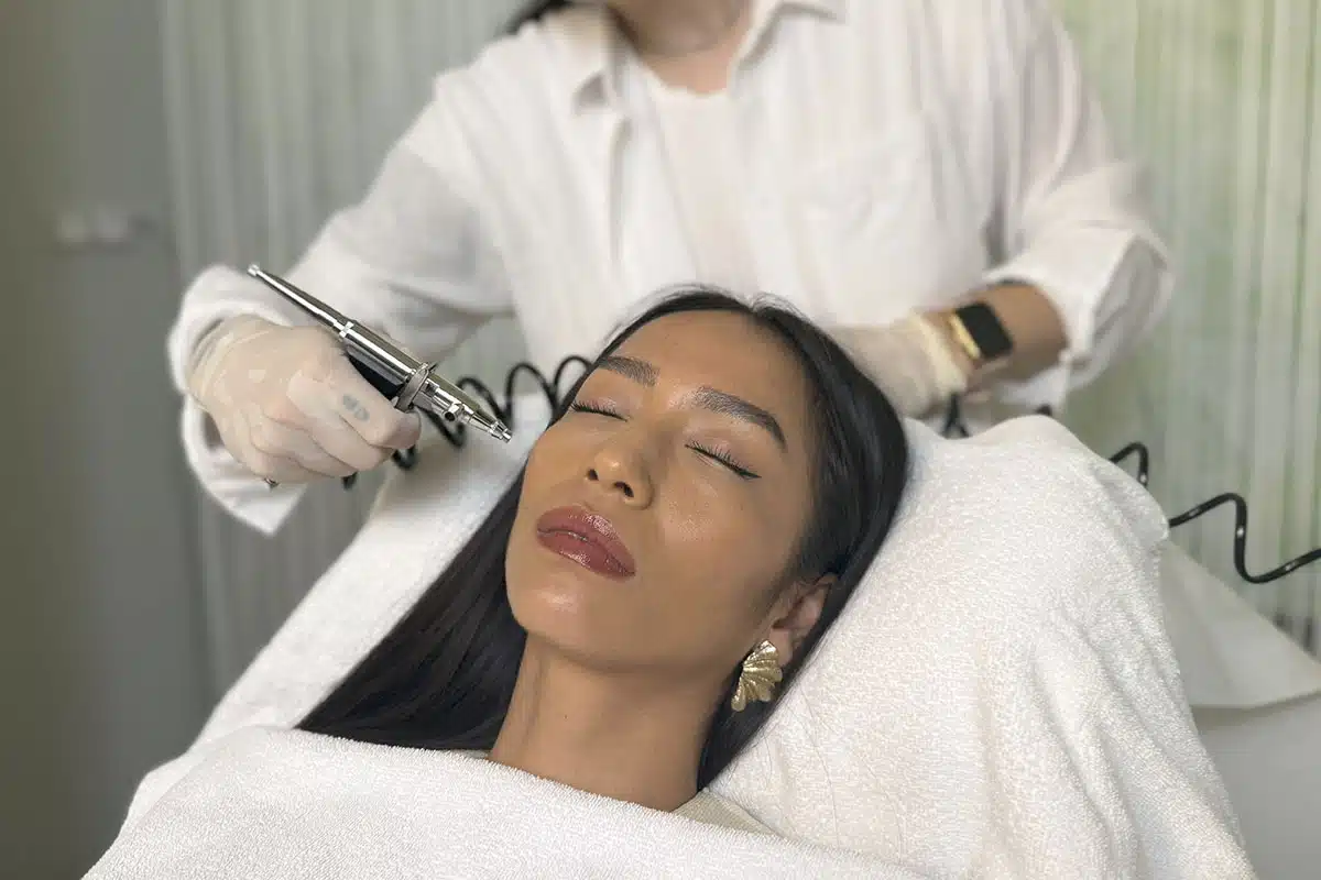 Diamond Sparkle Facial bei JUVENIS